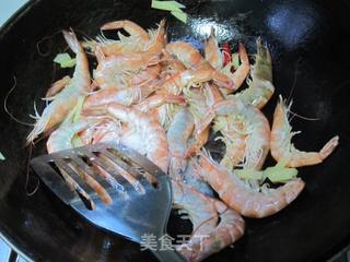 芝麻蚝油苦丁虾的做法步骤:4