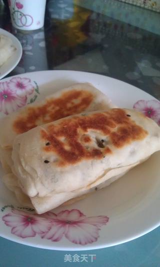 牛肉黑芝麻千层饼的做法步骤:10