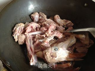 润秋燥——酸菜老鸭汤的做法步骤:3