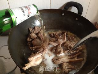润秋燥——酸菜老鸭汤的做法步骤:5