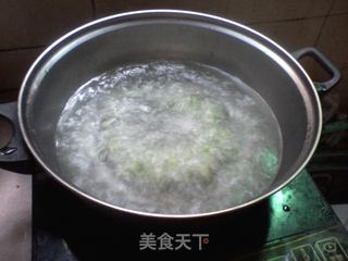 海带丝油豆腐烧香干豌豆的做法步骤：6