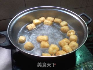 海带丝油豆腐烧香干豌豆的做法步骤：5
