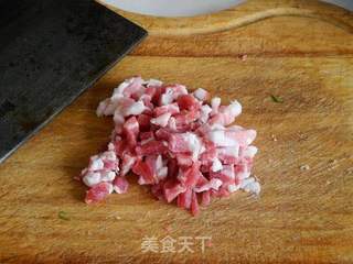 鲁菜精品----肉末海参的做法步骤:2