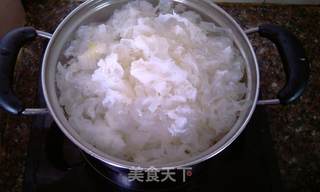 冰糖银耳莲子羹的做法步骤:11