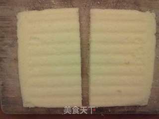 草莓酱夹心蛋糕的做法步骤:12