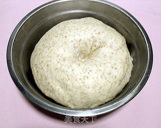 养生美食~麦麸红豆沙面包的做法步骤:7