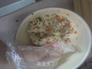 剩菜剩饭的魅力蜕变------窝窝头饭团的做法步骤：5