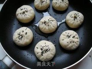 生煎包的做法步骤:12
