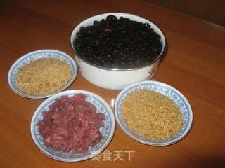 老妈牛肉辣酱的做法步骤:2
