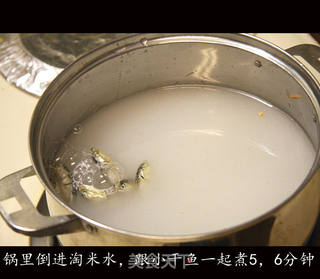 手把手教你做最正宗的韩式大酱汤的做法步骤:4