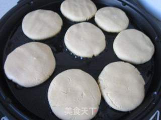 粗粮细吃——红薯馅玉米饼的做法步骤：9