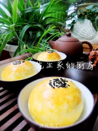 酥皮蛋黄月饼的做法步骤:21