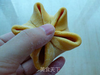 南瓜花饺的做法步骤:16