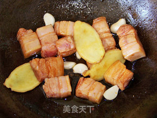 心蓝手制私房菜【秀色酱炆肉】——爱无能的做法步骤:5