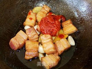 心蓝手制私房菜【秀色酱炆肉】——爱无能的做法步骤:6