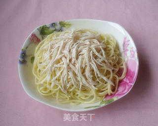 四川传统小吃~鸡丝凉面的做法步骤:9