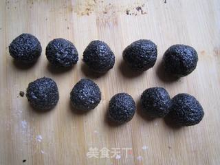 南瓜黑芝麻汤圆的做法步骤:6