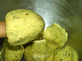 桃子豆渣玉米面窝窝头的做法步骤:11