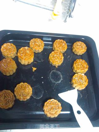 中秋热身之紫薯月饼---健康低卡的做法步骤:10