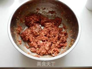 牛肉杏鲍菇烫面蒸饺的做法步骤：3