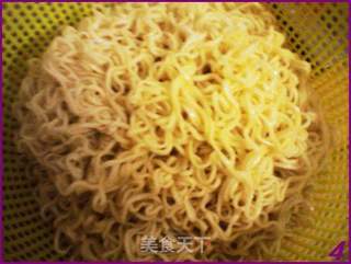 美味香软小炒面的做法步骤:4