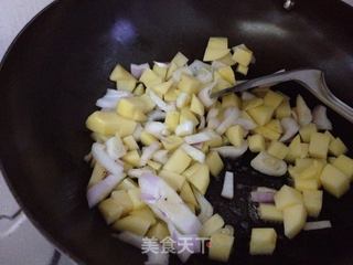 简单家庭式土豆浓汤的做法步骤:6