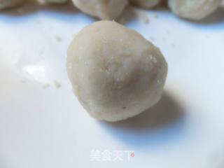 酥皮莲蓉蛋黄月饼的做法步骤:10