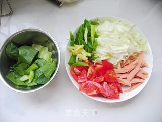 咱西北人的大爱——炒棍棍面的做法步骤:2