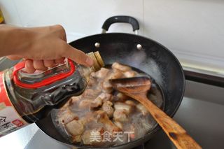 精简家庭版东坡肉-【黄酒红烧肉】的做法步骤：5