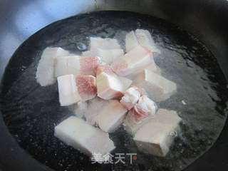 秋季养生——冬瓜红烧肉的做法步骤:3