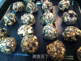 五仁月饼的做法步骤:7