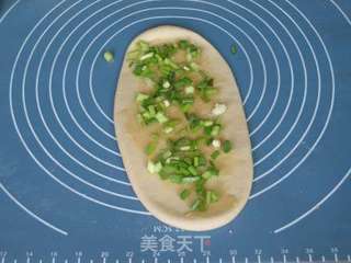 葱油饼的做法步骤：7