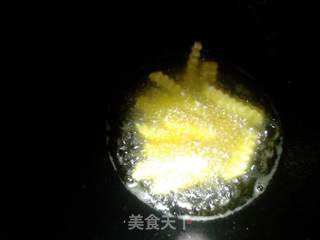 麻辣洋芋条的做法步骤:4