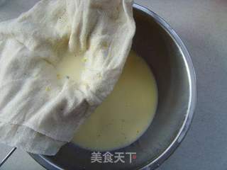 香醇在舌尖缭绕---小山布丁的做法步骤:6