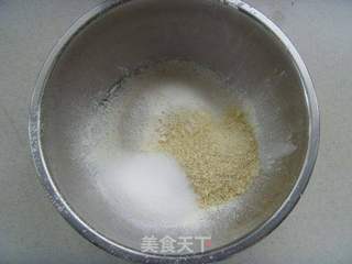 性感的蛋糕---焦糖玛德琳的做法步骤:4