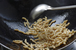 京酱素肉丝—素食的做法步骤:4
