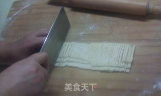 手擀面——小时候的味道的做法步骤:8