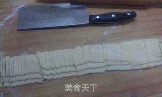 手擀面——小时候的味道的做法步骤:9