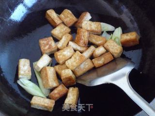 葱烧豆腐的做法步骤：7