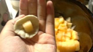 蒸（炸）红薯哈密瓜汤圆的做法步骤：5