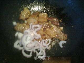 酱香回锅肉的做法步骤:7