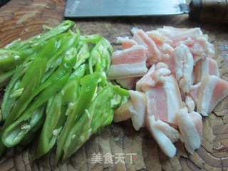 农家小炒肉-----家常菜的做法步骤：1