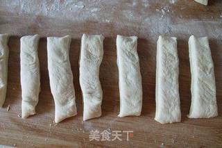 自制油条的做法步骤:3