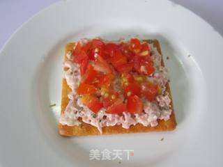 快速营养早餐***【火腿吞拿苏打饼】的做法步骤：10