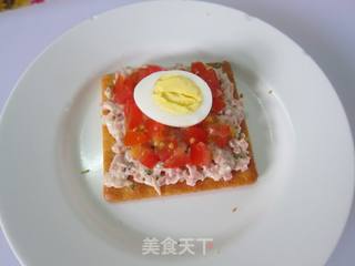 快速营养早餐***【火腿吞拿苏打饼】的做法步骤：11