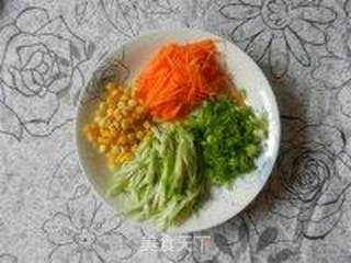 蔬菜玉米饼的做法步骤:2