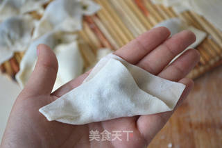 茼蒿鲜肉大馄饨的做法步骤:13