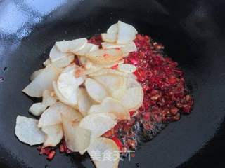 剁椒土豆片的做法步骤:8