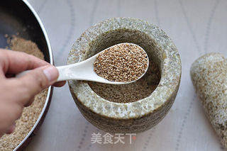 芝麻盐的做法步骤:3
