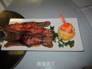 干烹酥鱼配马蹄玉米虾的做法步骤：7